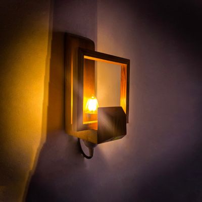 ĐÈN NGỦ TREO TƯỜNG